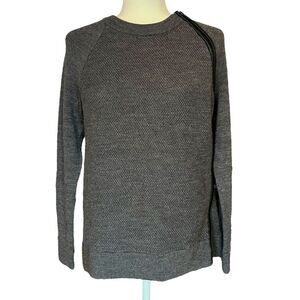 Vince Wool Textured Knit Asymmetric Zip leather trim gray sweater Womens Small
